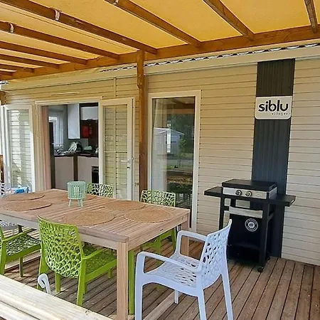 Mobil Les Oyats مكان تخييم